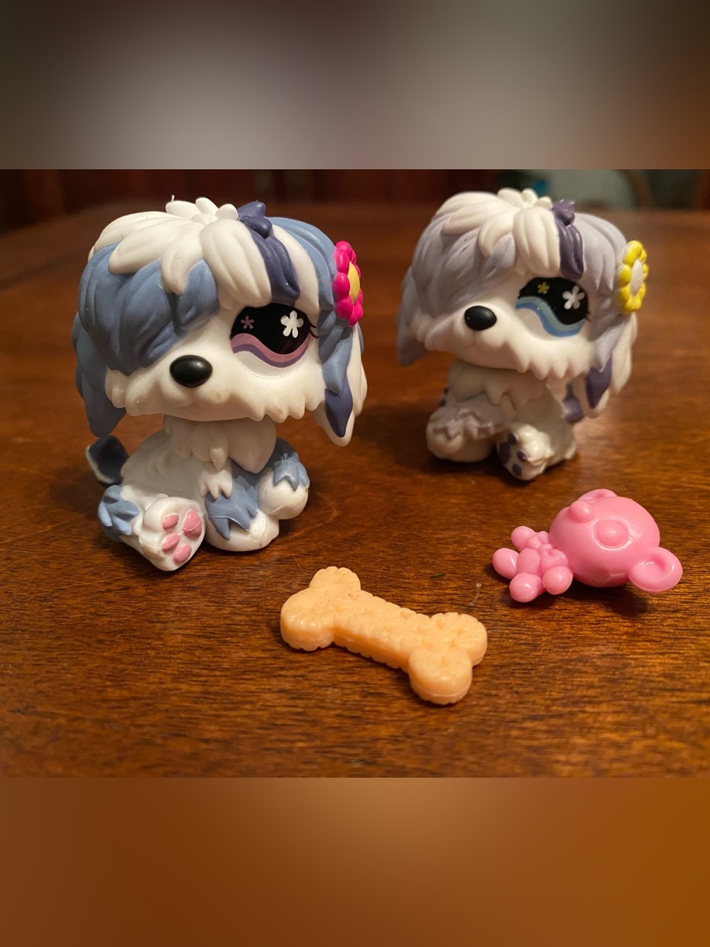 Littlest Pet Shop Sheepdogs #466 #702 with Extras